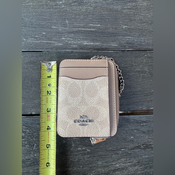 Coach Zip Card Case - Picture 2 of 5